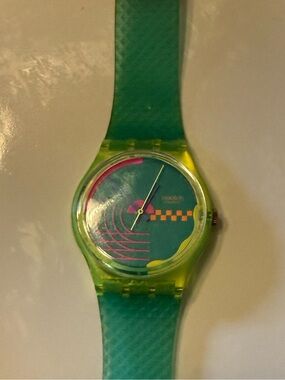RARE Vintage 1990 Swatch “Honor Ride” GJ104